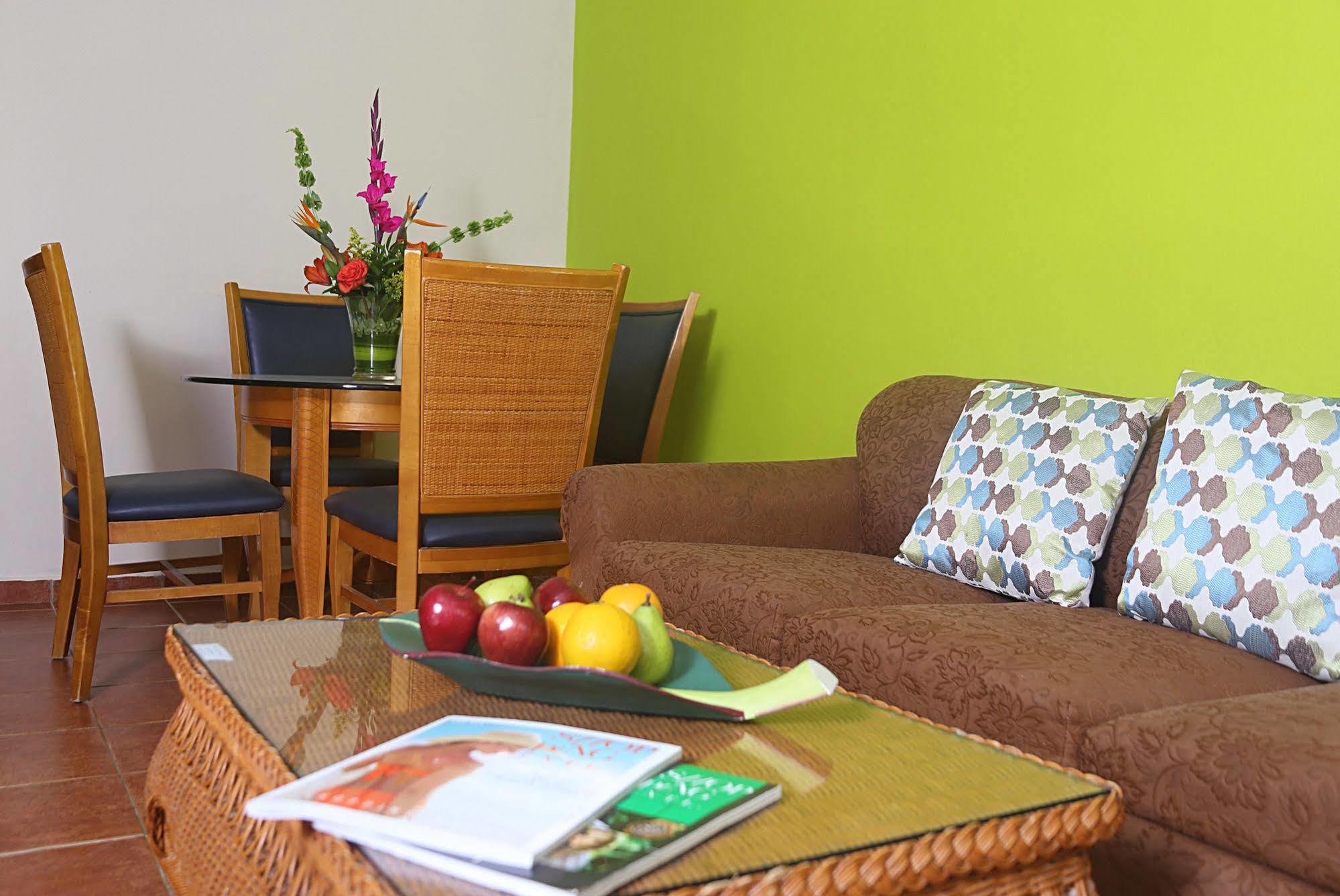 Punto Di Oro Apartments Resort Tanki Leendert ภายนอก รูปภาพ